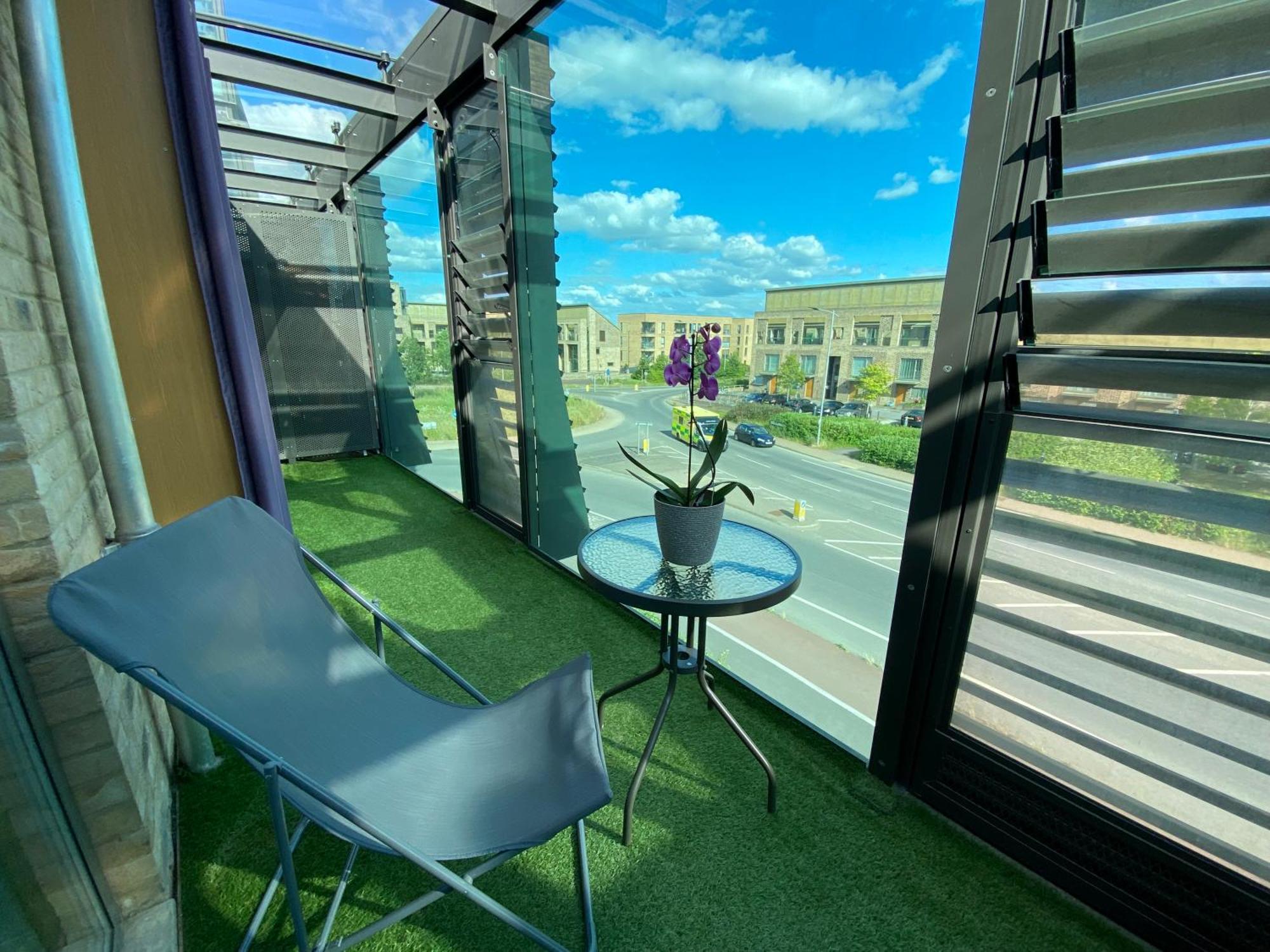 Cambridge Stays - Apartment At Addenbrooke Hospital And Bio Campus - Free Private Parking Exterior photo