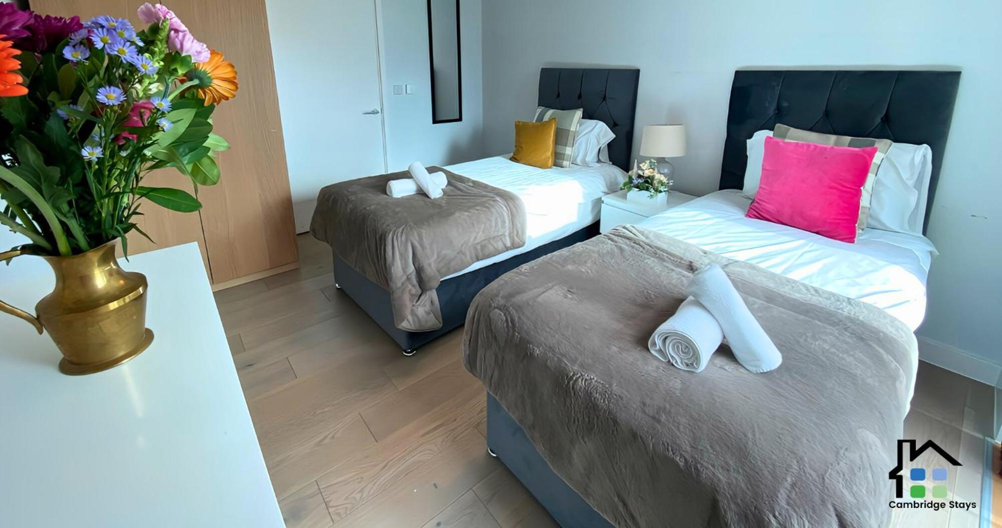 Cambridge Stays - Apartment At Addenbrooke Hospital And Bio Campus - Free Private Parking Exterior photo
